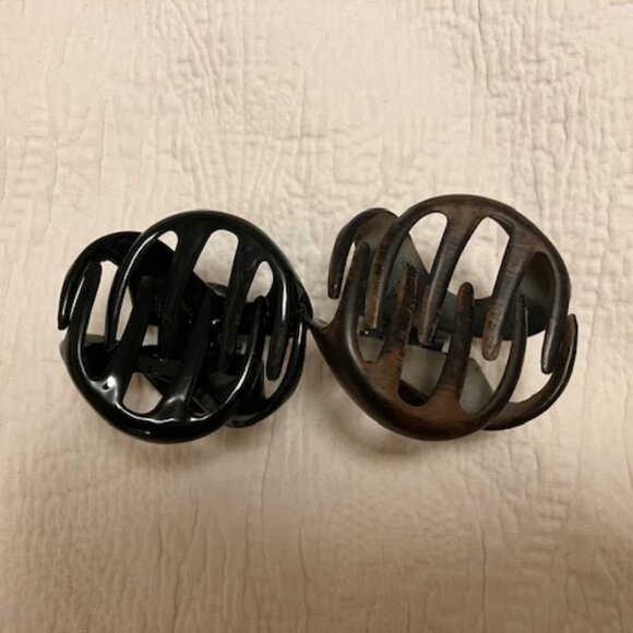 Black and Brown Medium Size Hair Claws - Picture 1 of 5